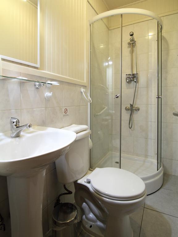 וולדיביה Apart Hotel Villa Los Ciruelos מראה חיצוני תמונה