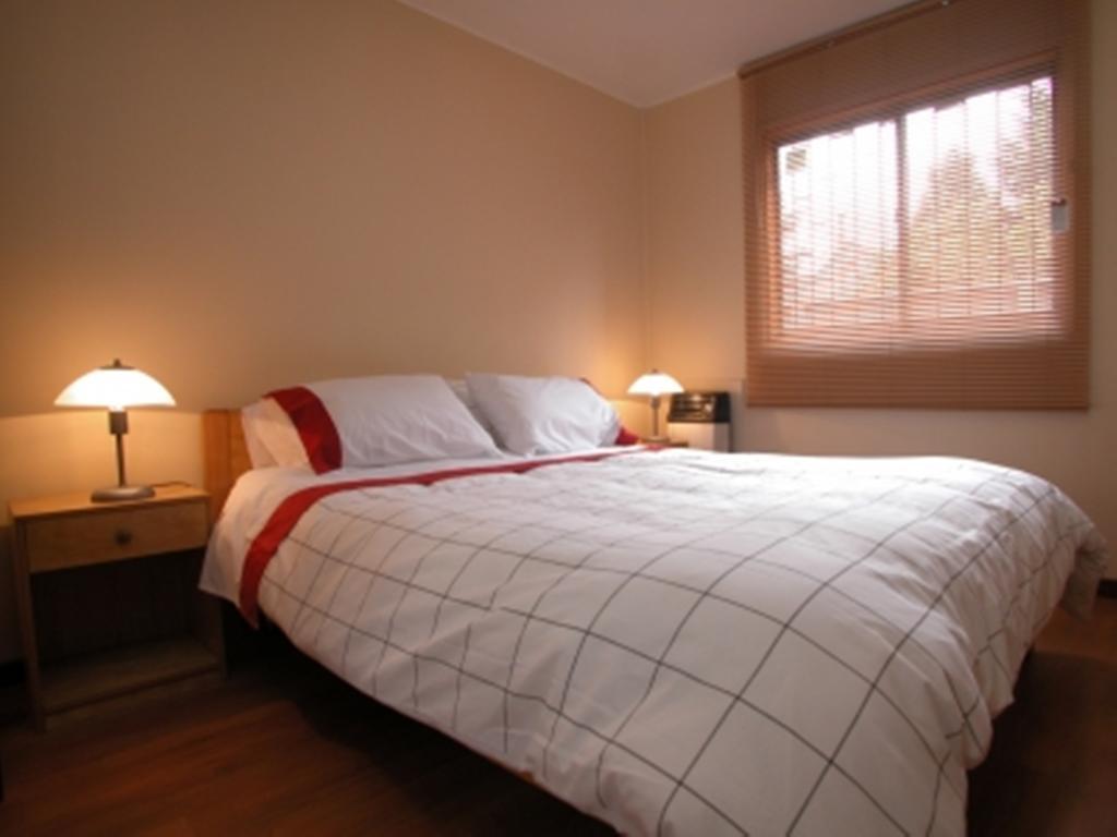 וולדיביה Apart Hotel Villa Los Ciruelos מראה חיצוני תמונה